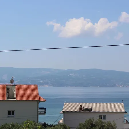 Apartament Petrada