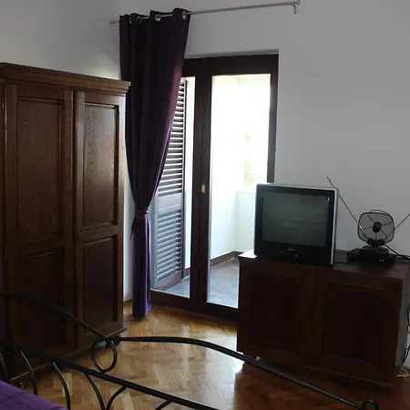 Apartament Petrada