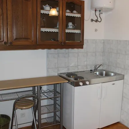 Petrada Apartment *